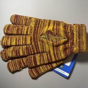Cleveland Cavaliers two-tone knit gloves